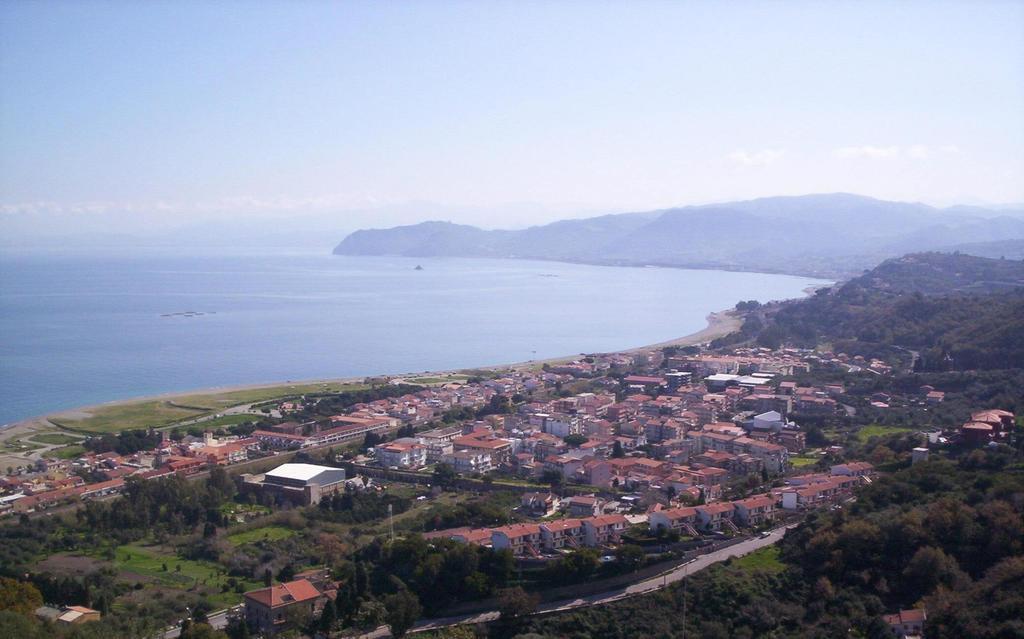 B&B Il Giardino Di Zefiro ジョイオーザ・マレーア エクステリア 写真